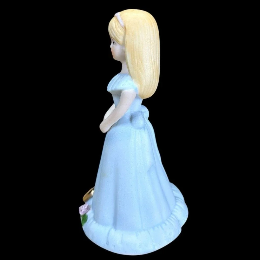 Enesco Growing Up Girls Figurine Age 10 Blonde Hair Blue Dress‎ Vintage 1981
